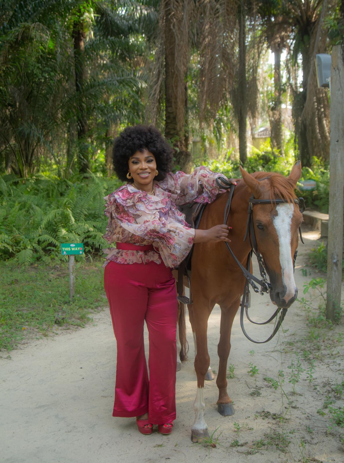 Queen Nzeh gospel music ministry moment 11