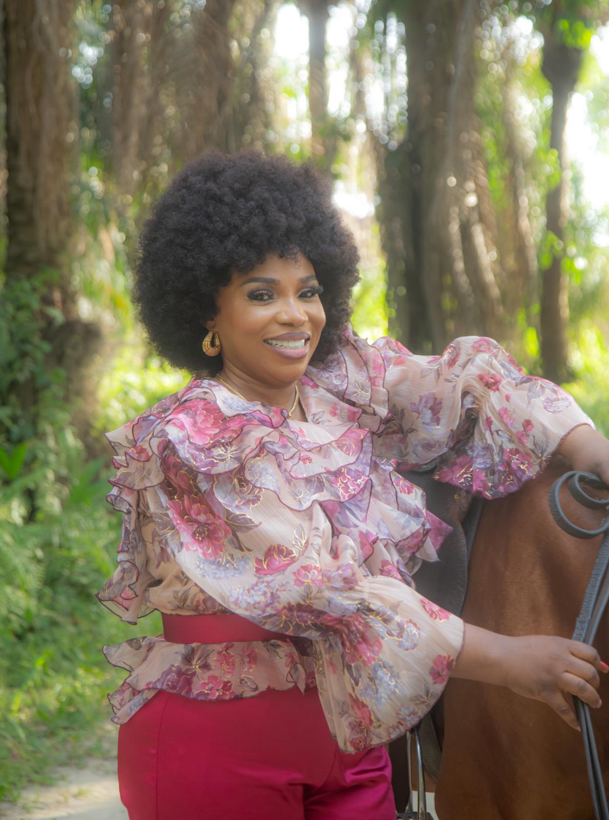 Queen Nzeh gospel music ministry moment 16